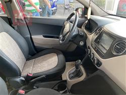 هیوندای i10